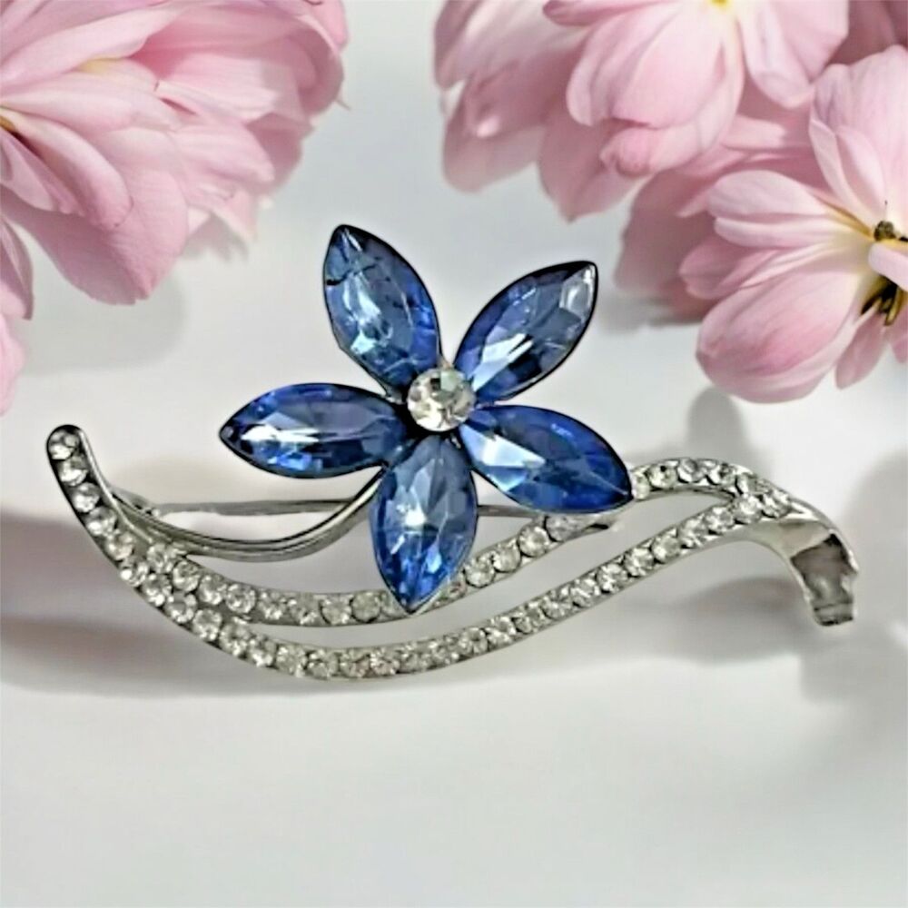 Vintage Blue & White Rhinestone Flower Brooch – Silvertone, 2 Inches